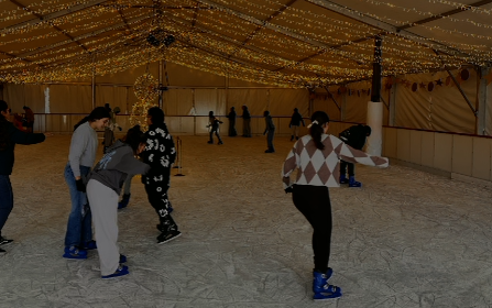 Excursión pista de patinaje sobre hielo y vista al Belén Municipal